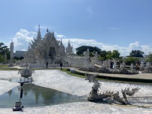 泰國清萊白廟